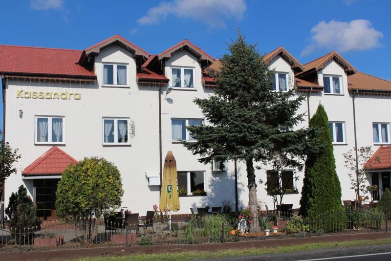 Restauracja Hotel Kassandra Września Exterior foto